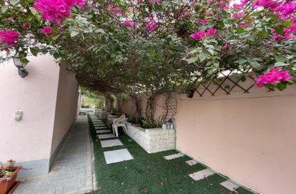 Villa - 4 Bedrooms - 5 Bathrooms for rent in Nad Al Sheba Villas - Nad Al Sheba 3 - Nad Al Sheba - Dubai