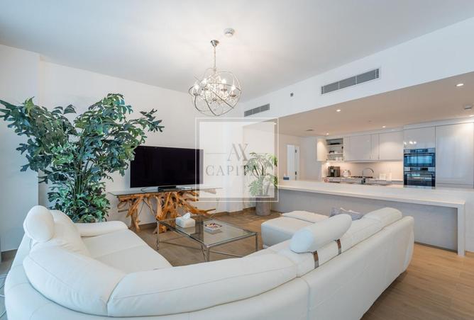 102831142 - Property Image 2