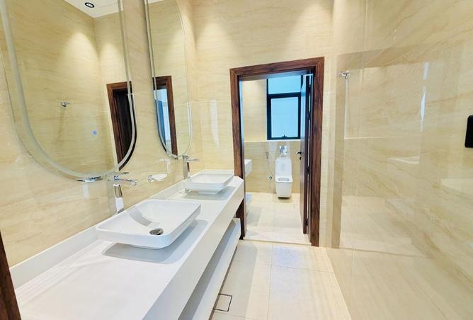 93583092 - Property Image 3