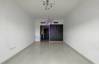 Apartment - 1 Bathroom for rent in Silicon Heights 2 - Silicon Heights - Dubai Silicon Oasis - Dubai