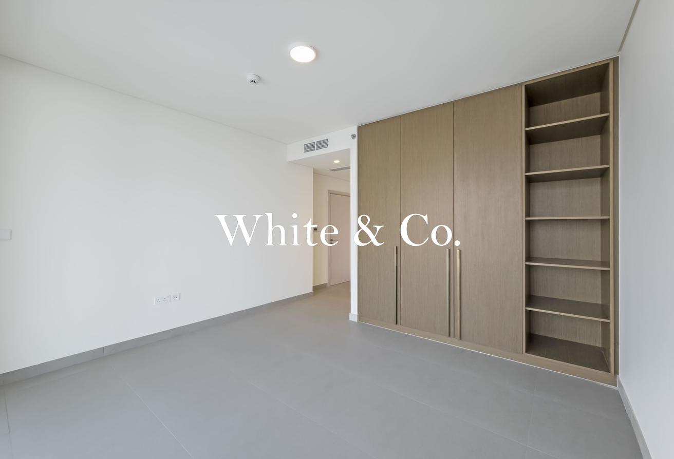 Brand New | Marina & Sea View | Vacant photo 12