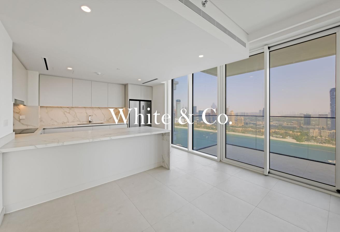 Brand New | Marina & Sea View | Vacant photo 5