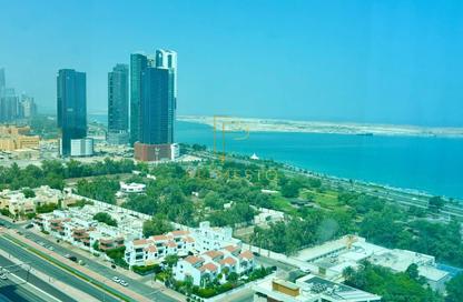 Apartment - 3 - 4 for rent in Al Aryam Tower - Tourist Club Area - Abu Dhabi Apartment - 3 - 4 for rent in Al Aryam Tower - Tourist Club Area - Abu Dhabi