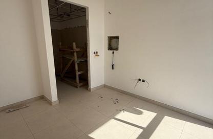 Apartment - Studio - 1 Bathroom for rent in Umm Al Thuoob - Umm Al Quwain