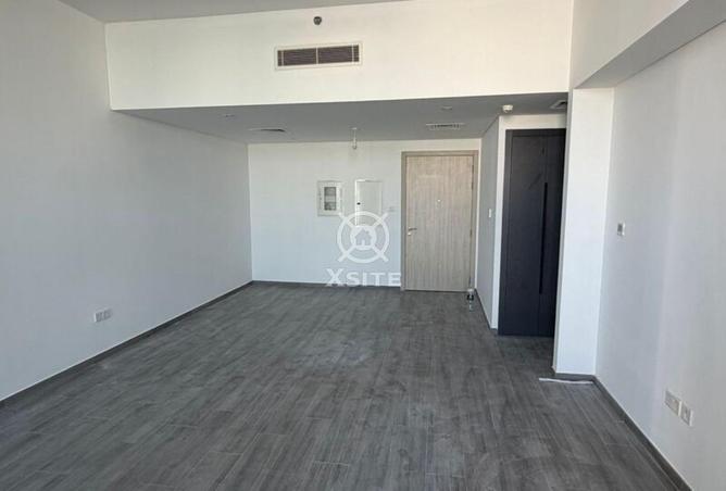 76585965 - Property Image 3