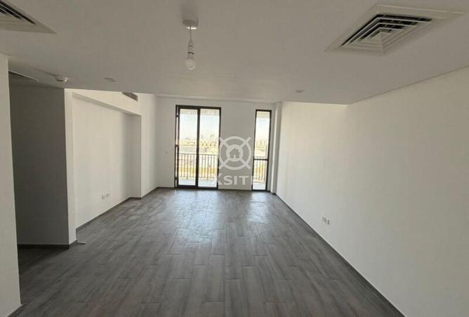 76585965 - Property Main Image