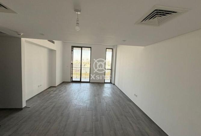 76585965 - Property Image 2