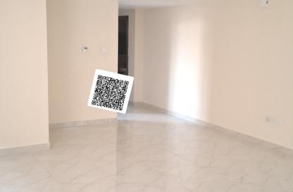 عمارة بالكامل - استوديو - 2 حمامات للايجار في فلل الروضة 2 - 2  الروضة - الروضة - عجمان