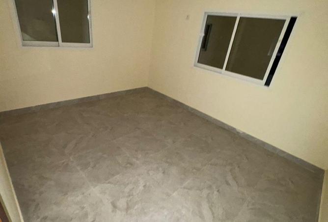 2P9GhKuxAWm - Property Main Image