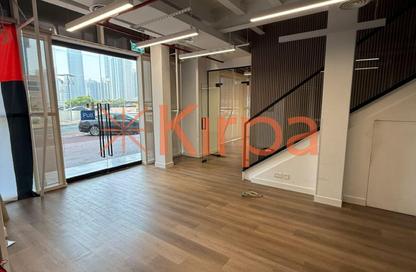 Shop - Studio - 4 for rent in Madina Tower - JLT Cluster O - Jumeirah Lake Towers - Dubai