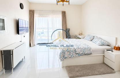 Apartment - Studio - 1 Bathroom for rent in Wavez Residence - Liwan - Dubai