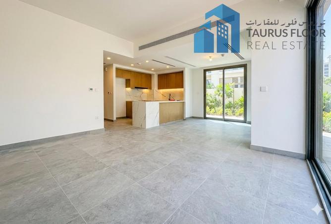 98242335 - Property Image 2