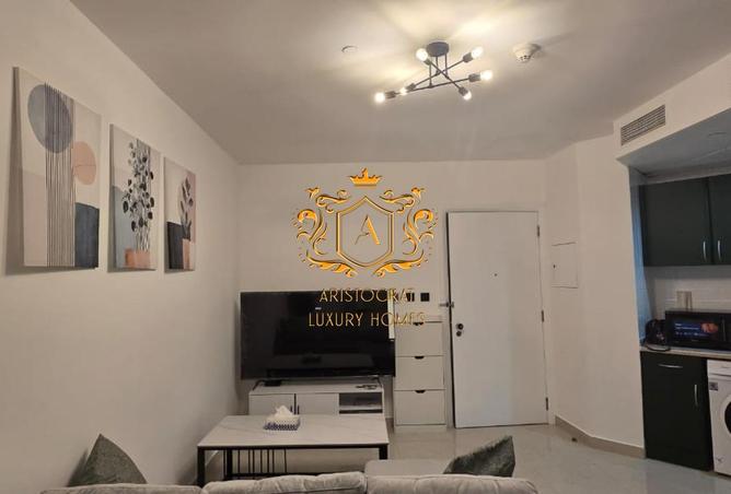 98678501 - Property Image 2