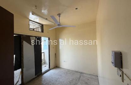 Apartment - 1 Bedroom - 1 Bathroom for rent in Industrial Area 4 - Sharjah Industrial Area - Sharjah