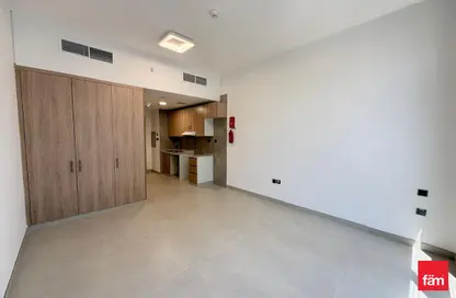 Apartment - 1 Bathroom for rent in Karimian 3 - Jumeirah Garden City - Al Satwa - Dubai