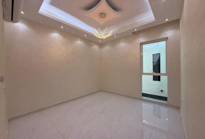 136540527 - Property Image 2