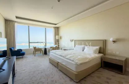 Apartment - 1 Bathroom for rent in The Palm Tower - Palm Jumeirah - Dubai