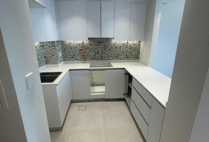 98279195 - Property Image 2