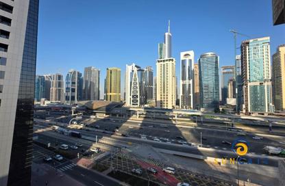 Apartment - 1 Bedroom - 2 Bathrooms for sale in Dream Tower 1 - Dream Towers - Dubai Marina - Dubai