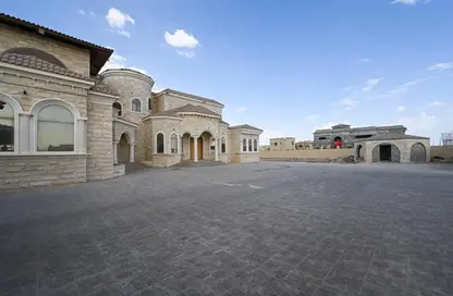 فيلا - 5 غرف نوم - 7 حمامات للبيع في السيوح - الشارقة