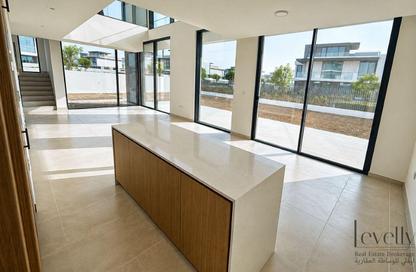 Villa - 4 - 5 for sale in Farm Gardens 1 - Farm Gardens - The Valley - Dubai