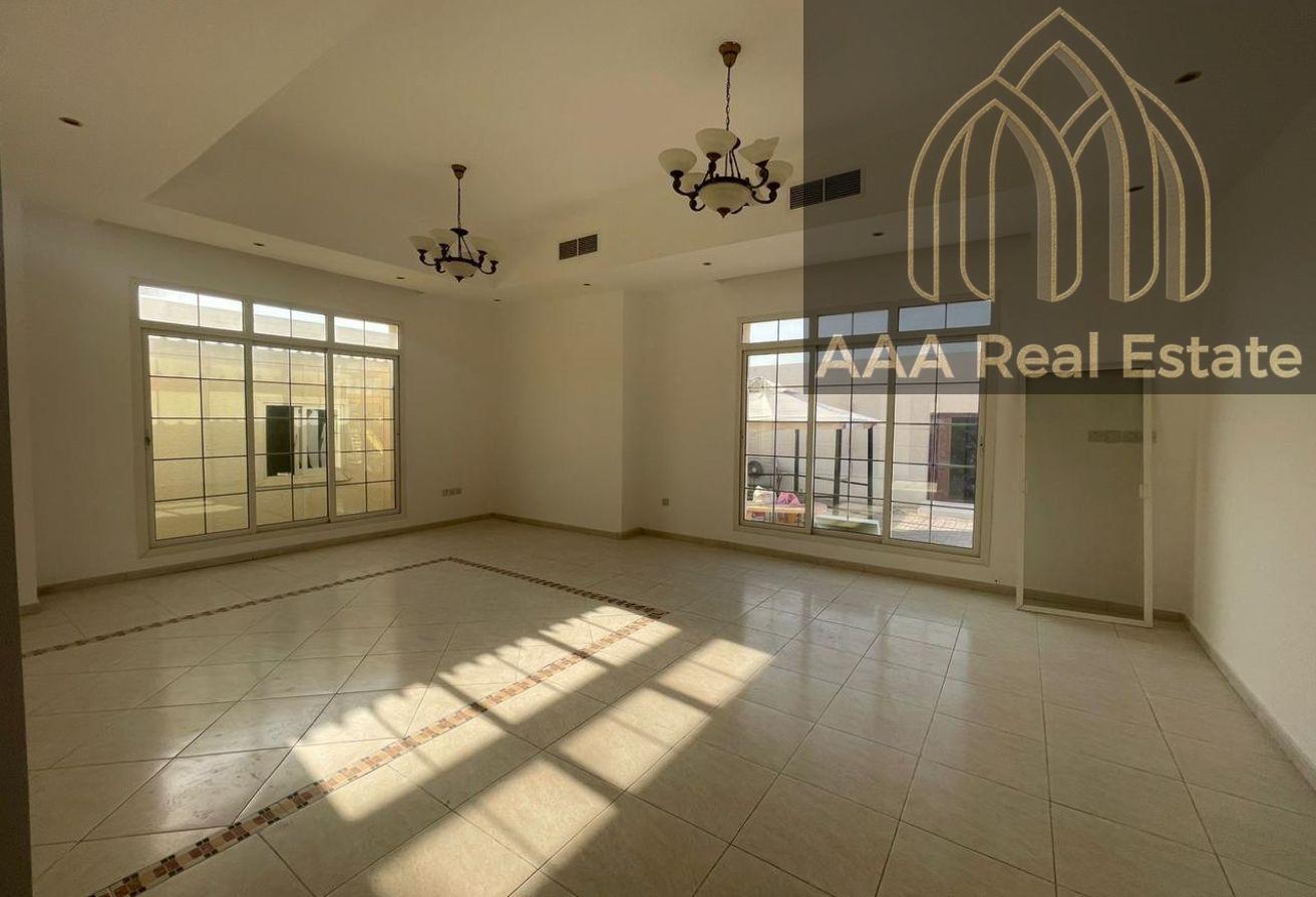 SWIMMING POOL | SPACIOUS GARDEN | PRIME LOCATION photo 6