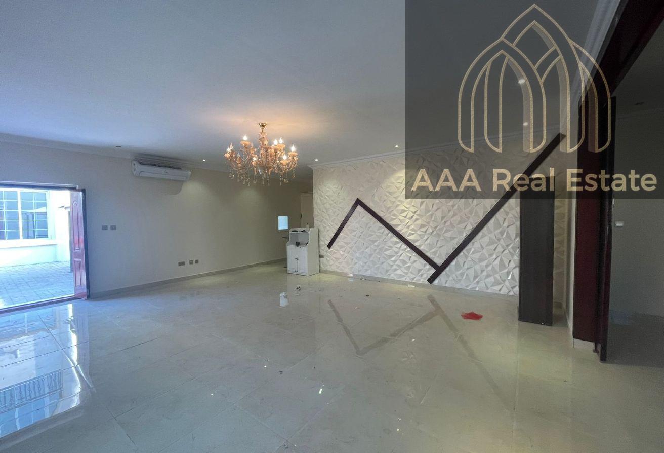 SWIMMING POOL | SPACIOUS GARDEN | PRIME LOCATION photo 11