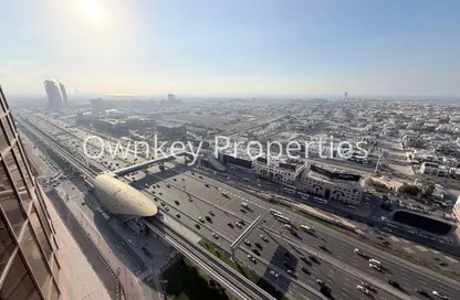 شقة - 3 غرف نوم - 5 حمامات للايجار في برج اسكيب - الخليج التجاري - دبي