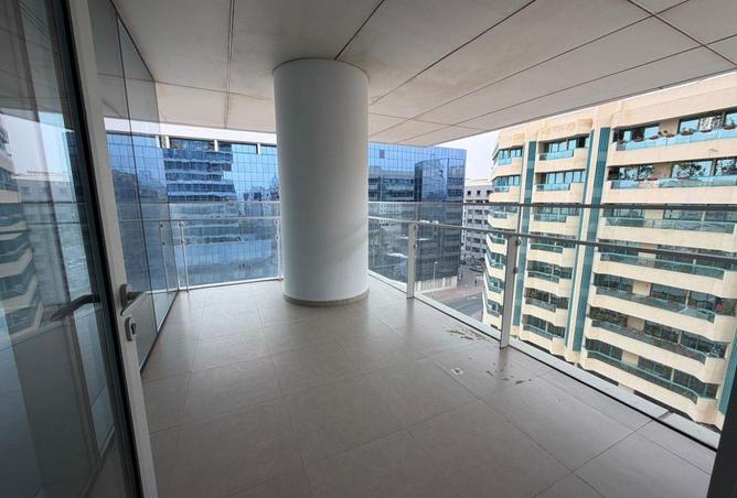 75011104 - Property Image 3