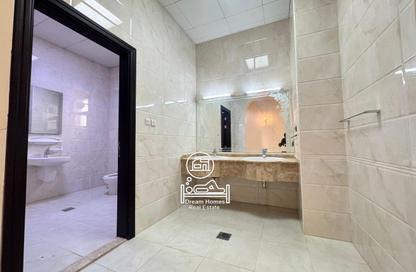 Villa - Studio - 6 for rent in Khalifa City A - Khalifa City - Abu Dhabi