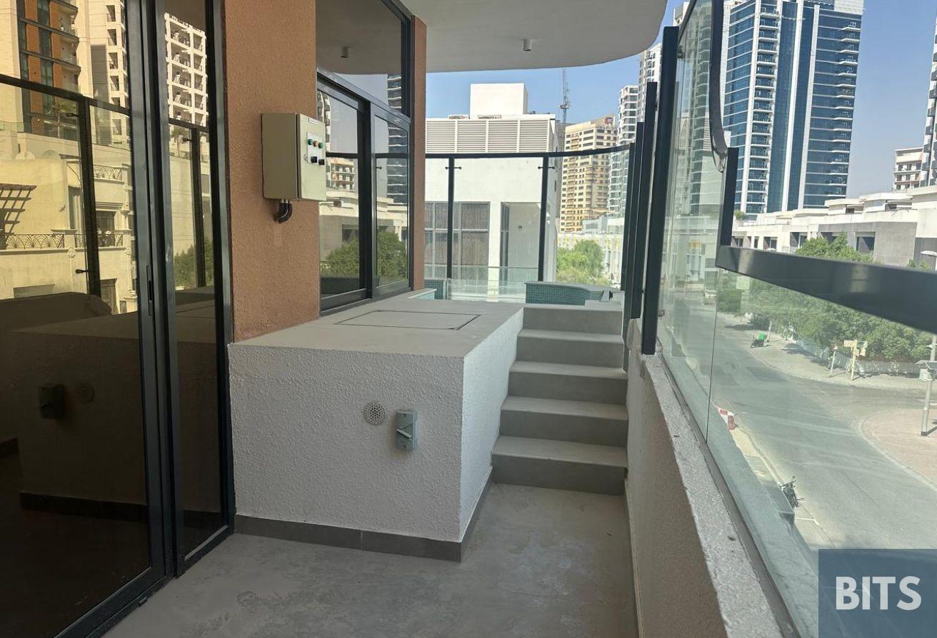 1BHK | CORNER UNIT | FULLY FURNISHED |PRIVATE POOL photo 16