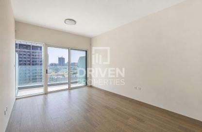 Apartment - Studio - 1 for rent in Bloom Heights A - Bloom Heights - District 15 - Jumeirah Village Circle - Dubai