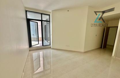 Apartment - 1 Bedroom - 2 Bathrooms for rent in Airport Road Area - Al Garhoud - Dubai