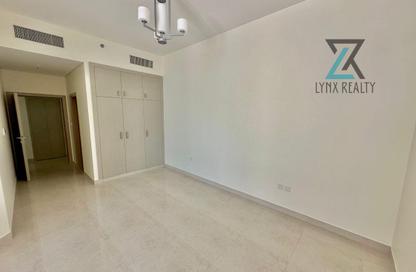 Apartment - 1 Bedroom - 2 Bathrooms for rent in Airport Road Area - Al Garhoud - Dubai