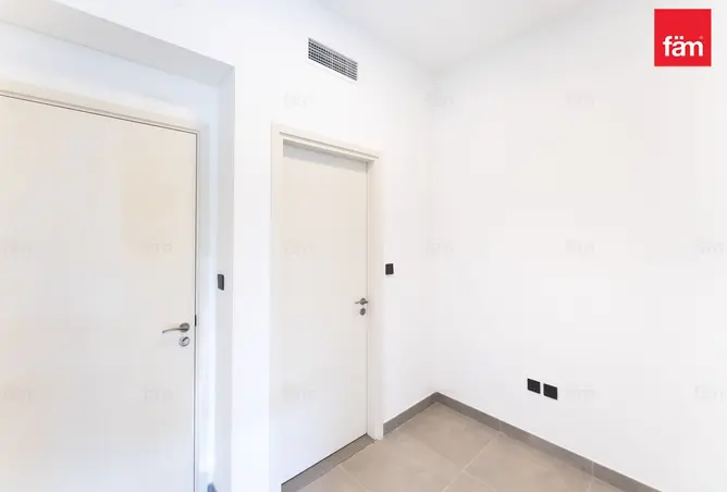 127477452 - Property Image 2