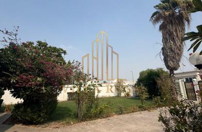 Villa - 5 - 5 for sale in Al Tarfa - Mughaidir - Sharjah