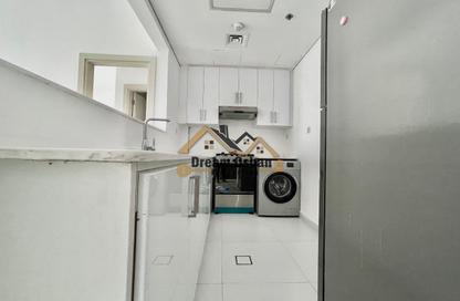 Apartment - 1 Bedroom - 2 Bathrooms for rent in Dilan Tower - Culture Village - Dubai