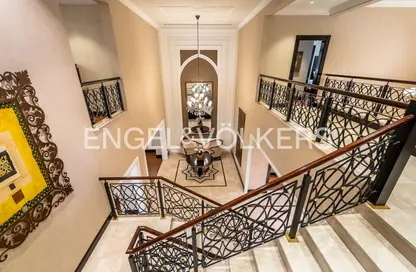 Villa - 5 Bedrooms - 7 Bathrooms for rent in Jumeirah Zabeel Saray - The Crescent - Palm Jumeirah - Dubai