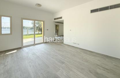 Villa - 3 - 3 for rent in Forat - The Lakes - Dubai
