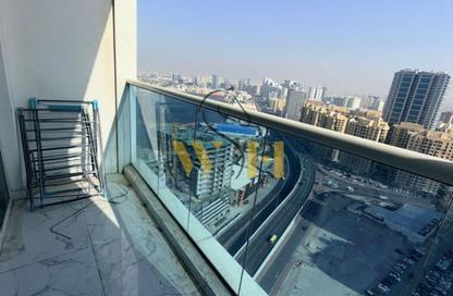 Apartment - 3 Bedrooms - 3 Bathrooms for sale in Oasis Tower - Al Rashidiya 1 - Al Rashidiya - Ajman