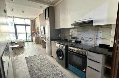 Apartment - Studio - 1 for rent in Binghatti Crystals - Dubai Silicon Oasis - Dubai Apartment - Studio - 1 for rent in Binghatti Crystals - Dubai Silicon Oasis - Dubai