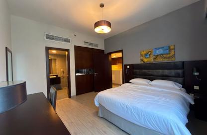 Apartment - 1 Bedroom - 1 Bathroom for rent in Tourist Club Area - Abu Dhabi