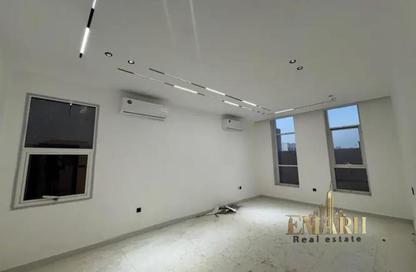 Villa - 6 - 7 for rent in Al Zaheya Gardens - Al Zahya - Ajman