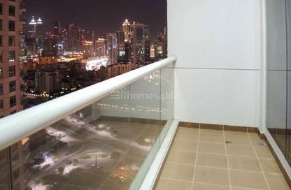 Apartment - Studio - 1 Bathroom for rent in Burj Al Nujoom - Downtown Dubai - Dubai
