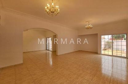 Villa - 5 - 5 for rent in Al Safa 2 Villas - Al Safa 2 - Al Safa - Dubai