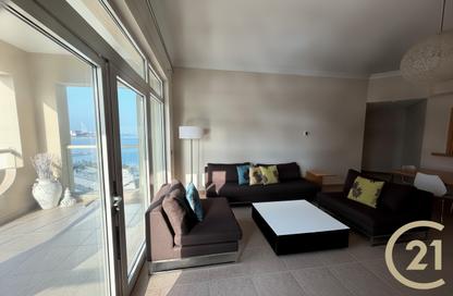 Apartment - 2 Bedrooms - 3 Bathrooms for rent in Al Das - Shoreline Apartments - Palm Jumeirah - Dubai