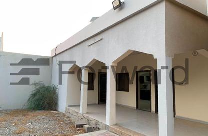 Villa - 4 - 4 for rent in Al Dhait South - Al Dhait - Ras Al Khaimah