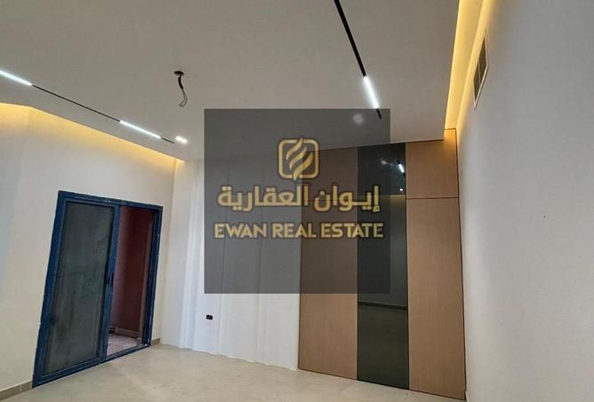118149893 - Property Image 3