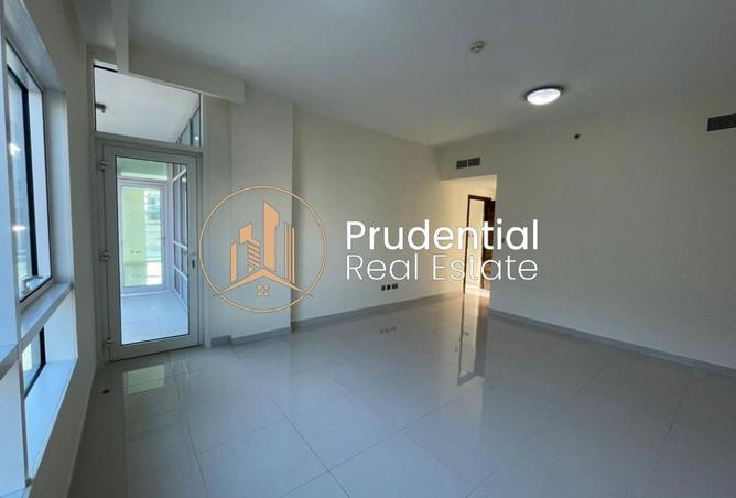 98696419 - Property Image 3