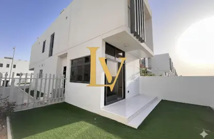 Townhouse - 3 Bedrooms - 5 Bathrooms for rent in Aurum Villas - Sanctnary - Damac Hills 2 - Dubai